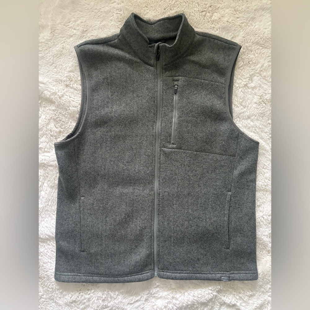 Eddie Bauer Men’s Green Sage Zip Front Vest Size: XL